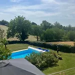 Le Clos Mirelie Holiday home *